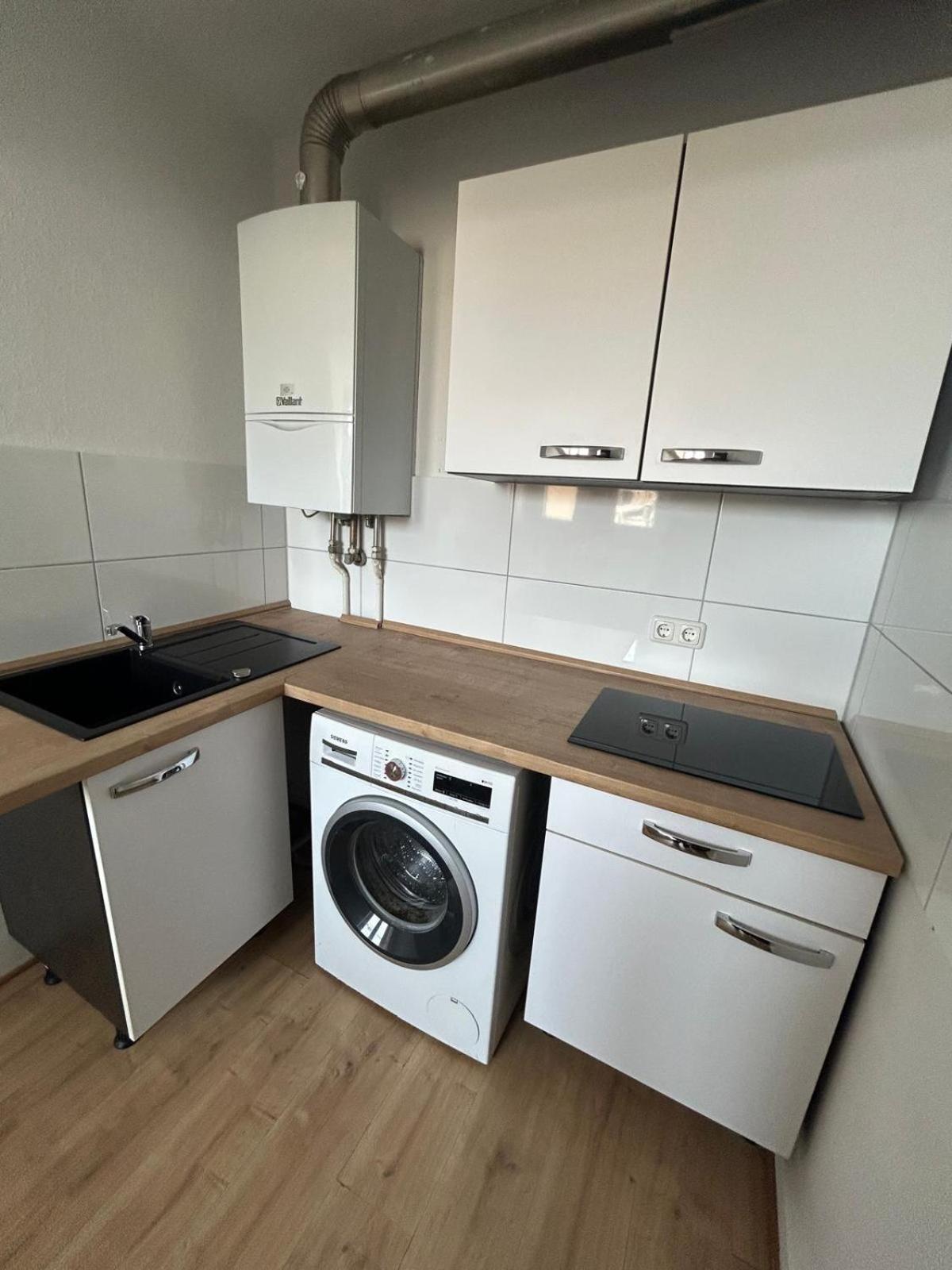 Im Zentrum Von Apartment Dusseldorf